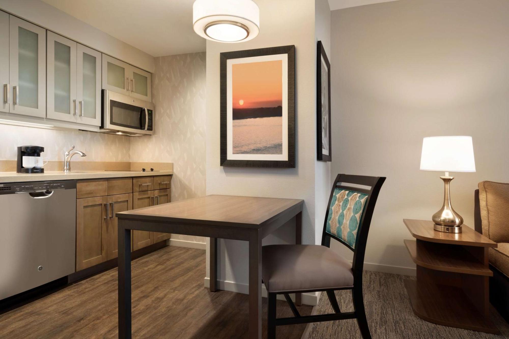 Homewood Suites By Hilton Memphis - Саутхейвън Екстериор снимка