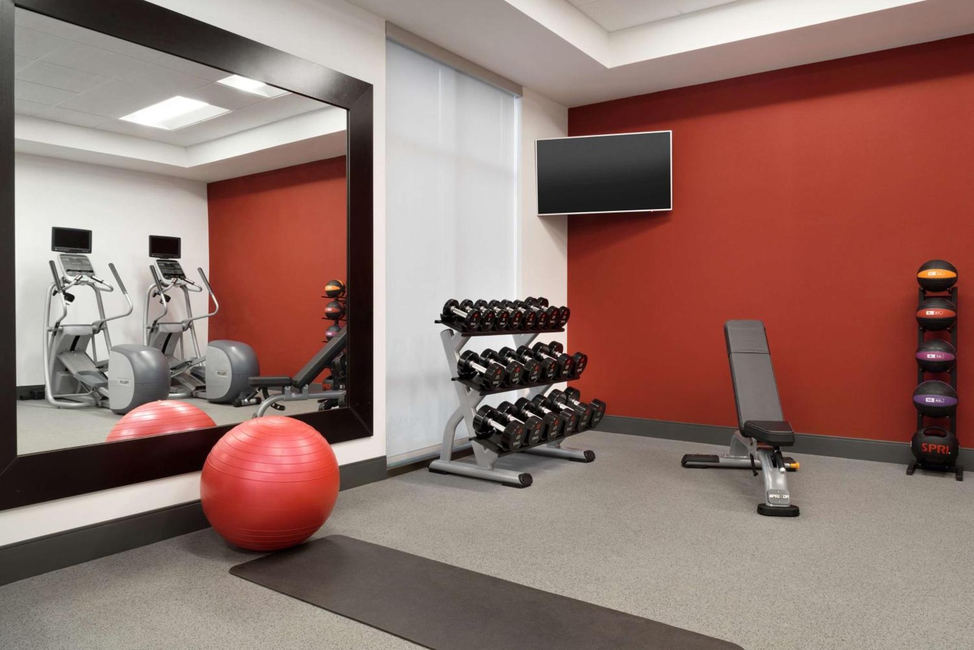 Homewood Suites By Hilton Memphis - Саутхейвън Екстериор снимка